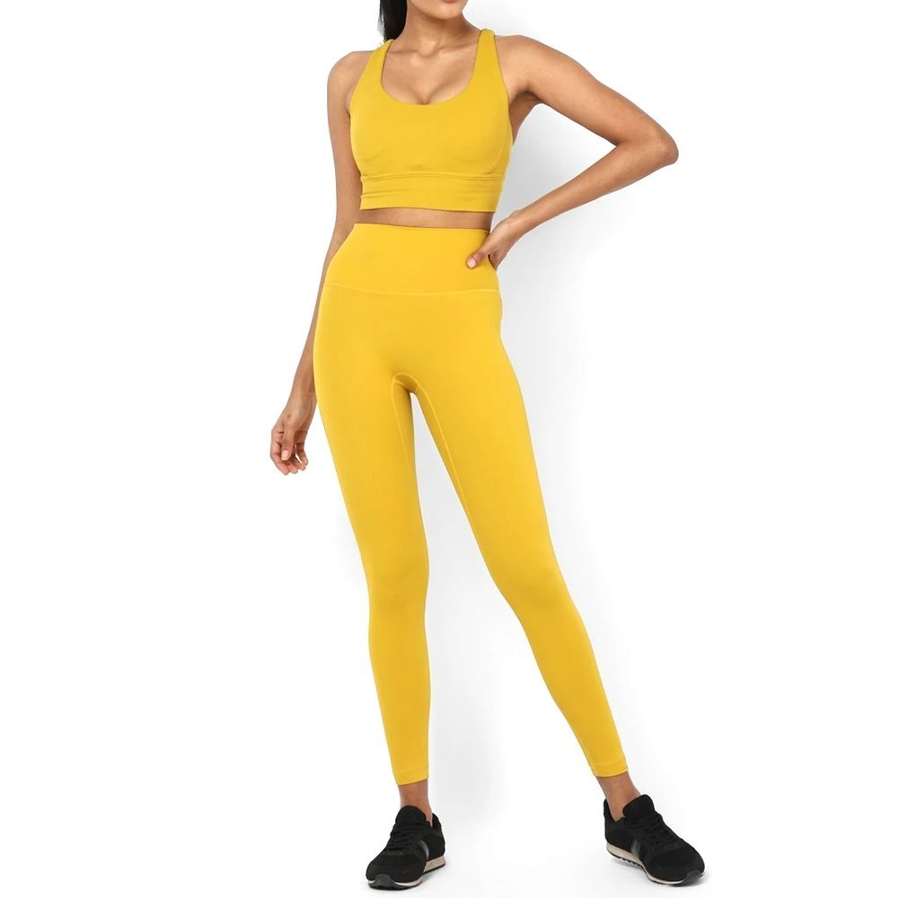 a-2.jpg Premium Yoga Set – Stretchable, Breathable & Stylish Activewear for Women - Image 1